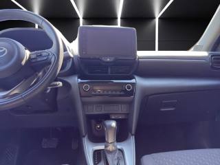 TOYOTA Yaris Cross usata, con Autoradio digitale