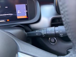 JEEP Avenger usata, con MP3