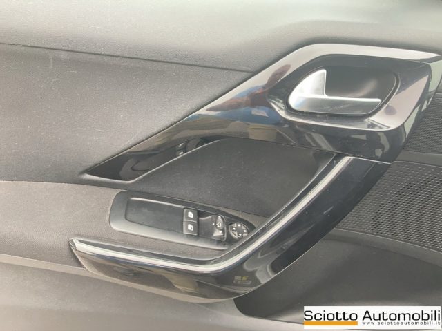 PEUGEOT 208 usata, con Servosterzo