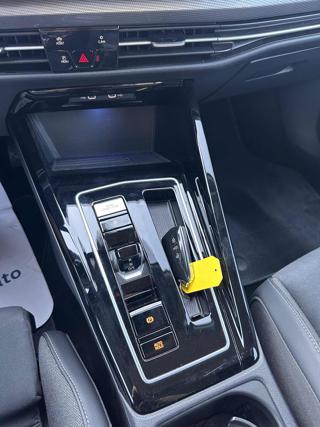 VOLKSWAGEN Golf usata, con ESP