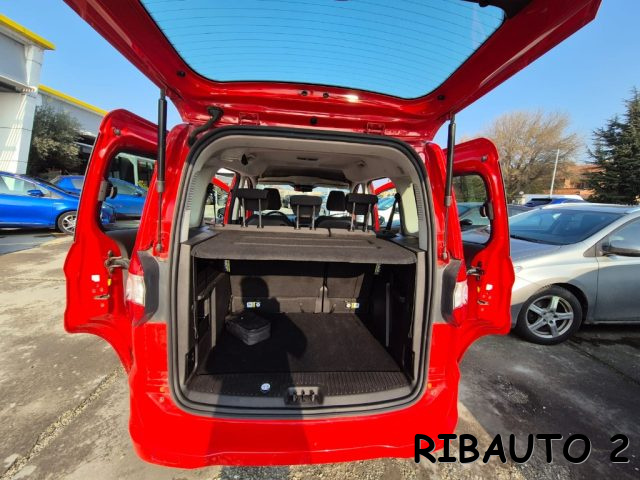 FORD Tourneo Courier usata 31