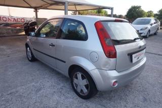FORD Fiesta usata, con Chiusura centralizzata