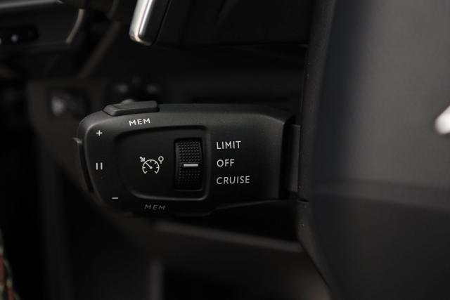 DS AUTOMOBILES DS 7 Crossback usata, con Fari LED