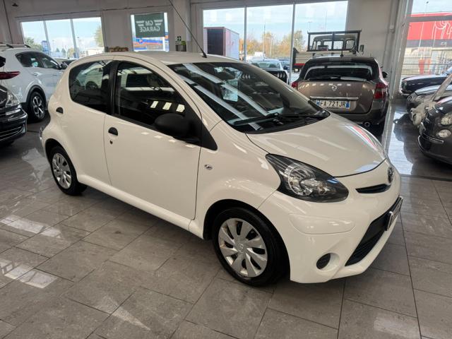 TOYOTA Aygo usata, con Airbag laterali