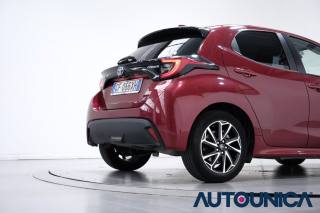 TOYOTA Yaris usata 51