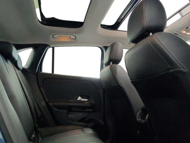 MERCEDES-BENZ GLA 200 usata, con ESP