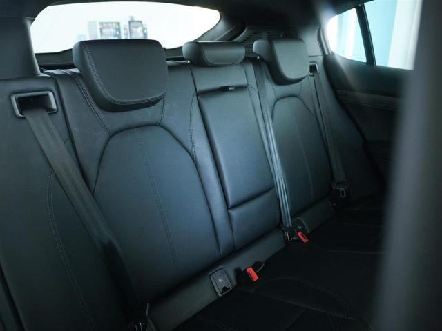ALFA ROMEO Stelvio usata, con Interni in pelle