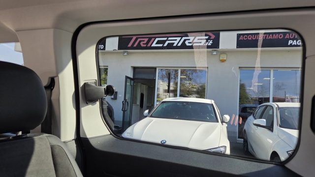 VOLKSWAGEN Caddy usata, con Volante in pelle