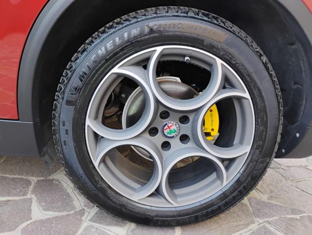 ALFA ROMEO Stelvio usata, con Fari Xenon