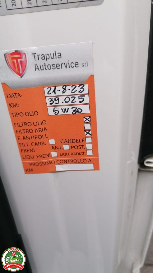 VOLKSWAGEN Transporter usata 34