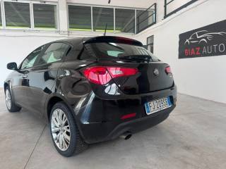 ALFA ROMEO Giulietta usata, con Airbag laterali
