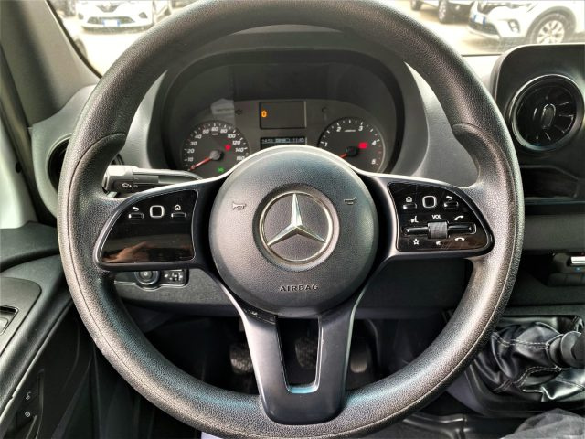 MERCEDES-BENZ usata 38