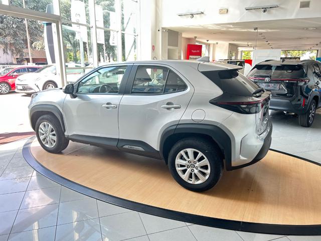 TOYOTA Yaris Cross usata, con Airbag laterali