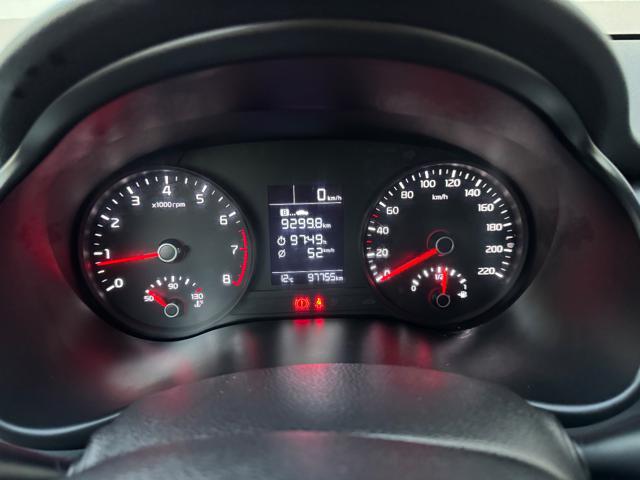 KIA Stonic usata, con Autoradio