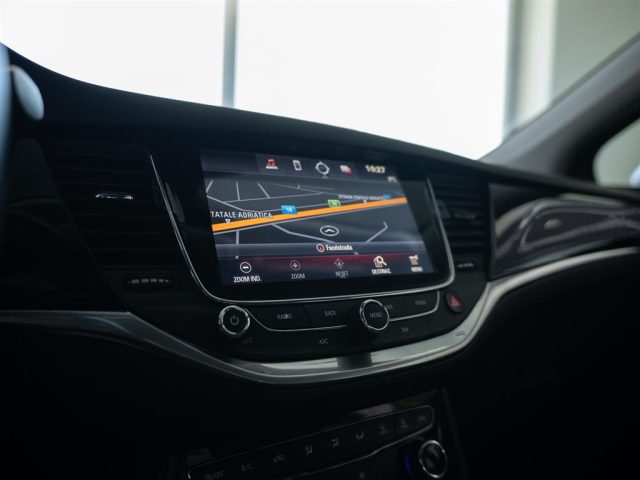 OPEL Astra usata, con MP3
