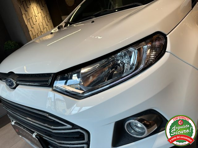 FORD EcoSport usata, con Vetri oscurati