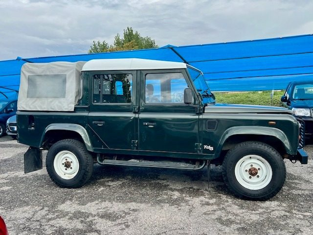 LAND ROVER Defender usata 5