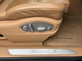 PORSCHE Macan usata 23