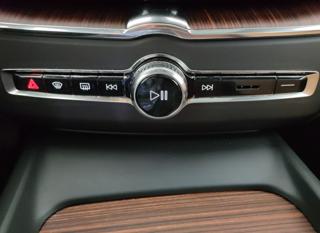 VOLVO XC60 usata, con Portellone posteriore elettrico