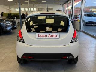 LANCIA Ypsilon usata, con Boardcomputer