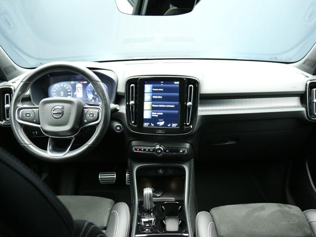 VOLVO XC40 usata, con Controllo trazione
