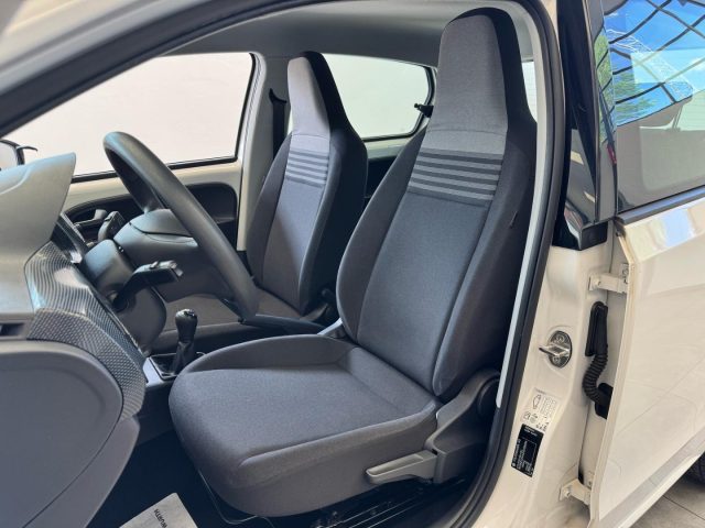 VOLKSWAGEN up! usata, con Chiusura centralizzata