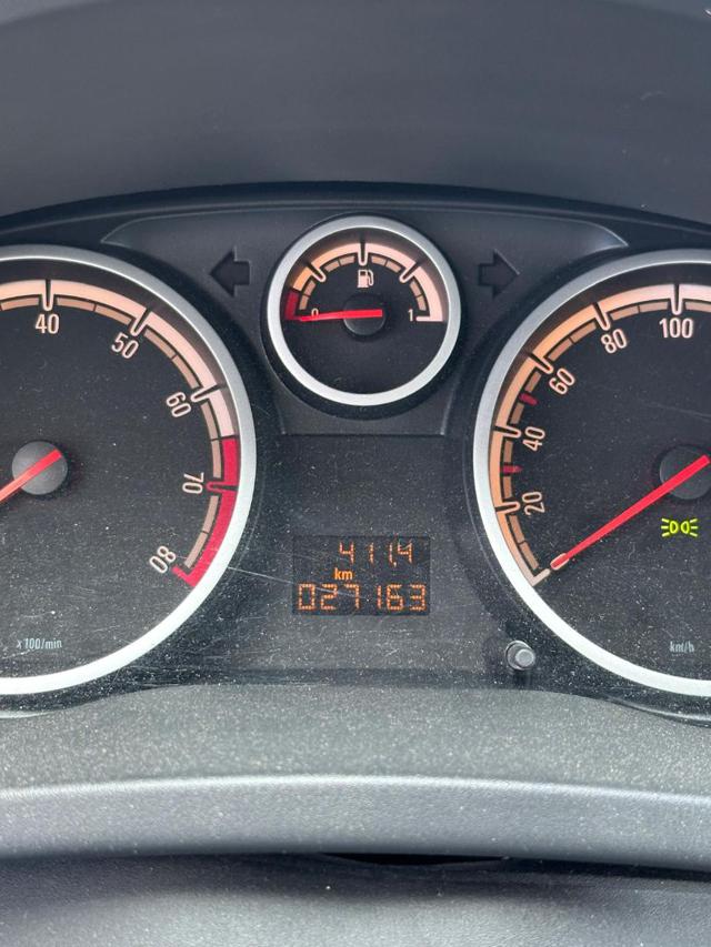OPEL Corsa usata, con Climatizzatore