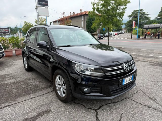 VOLKSWAGEN Tiguan usata, con Airbag laterali
