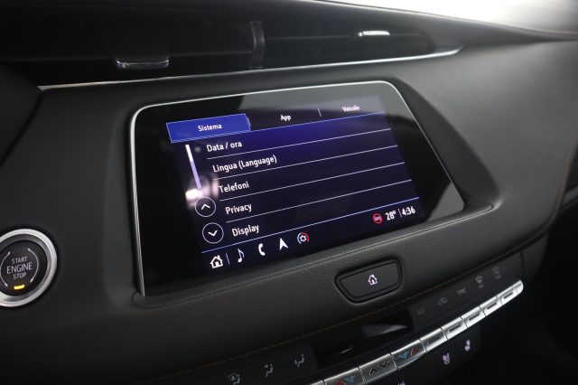 CADILLAC XT4 usata 11