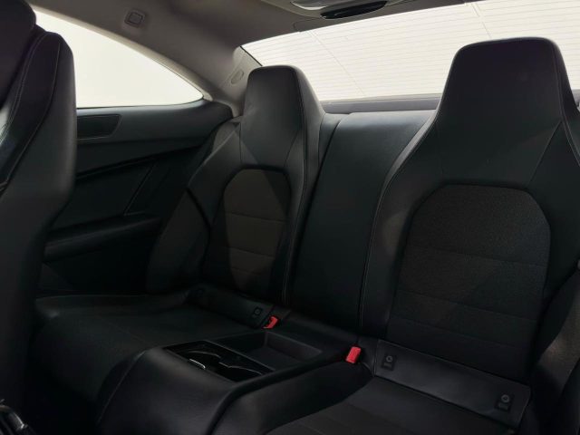 MERCEDES-BENZ C 220 usata, con Cronologia tagliandi