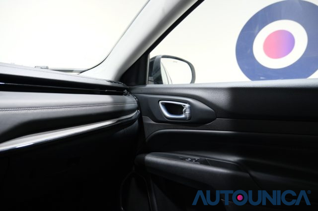 JEEP Compass usata, con Leve al volante