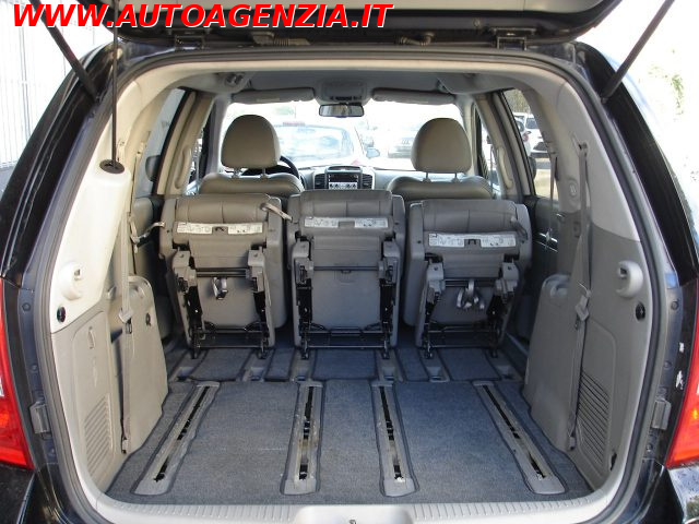 KIA Carnival usata 14