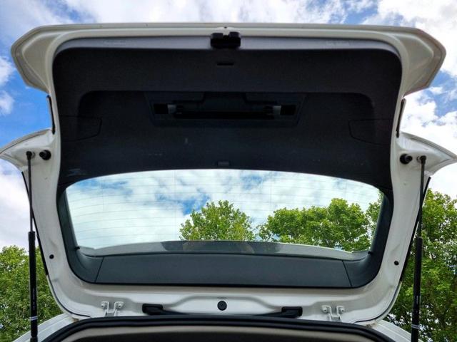 VOLKSWAGEN Golf usata, con Hill holder