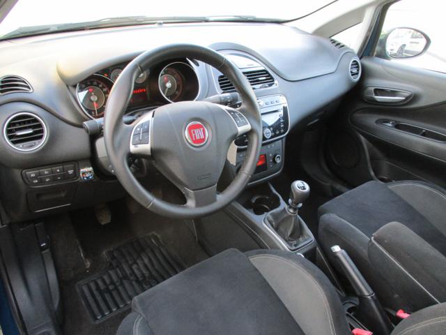 FIAT Punto usata, con Volante in pelle