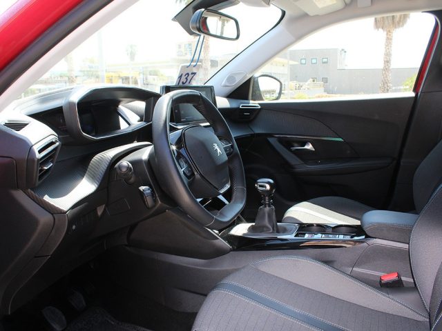 PEUGEOT 2008 usata, con Chiusura centralizzata