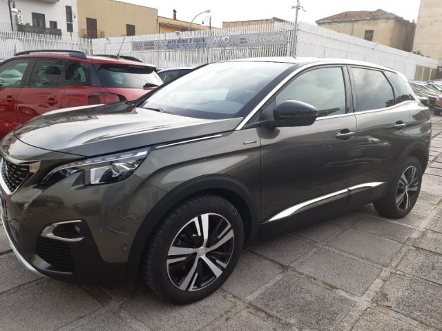 PEUGEOT 3008 usata, con Airbag