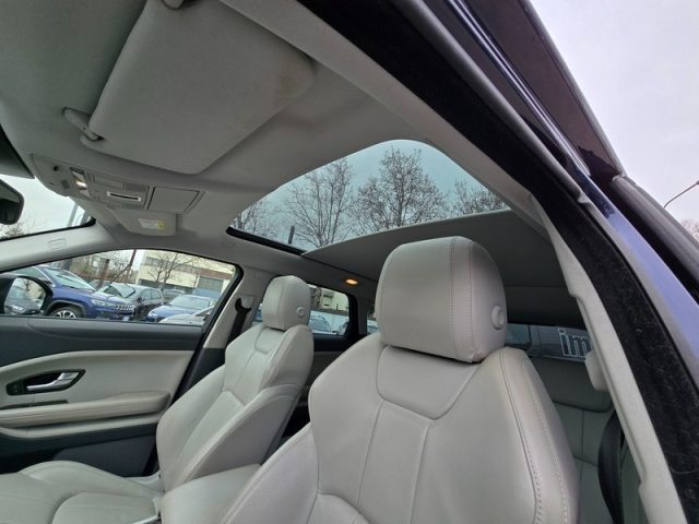 LAND ROVER Range Rover Evoque usata, con Climatizzatore