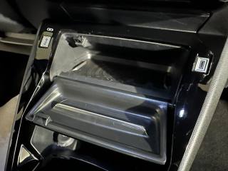 PEUGEOT 2008 usata, con Sistema di navigazione