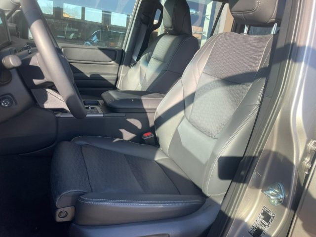 TOYOTA Land Cruiser usata, con Cruise Control