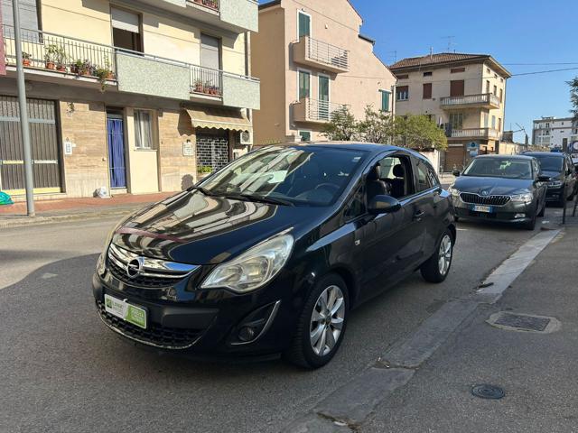 OPEL Corsa usata, con Servosterzo