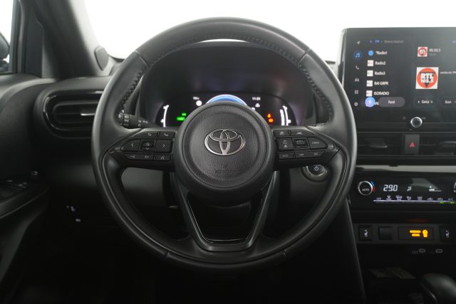 TOYOTA Yaris Cross usata 5