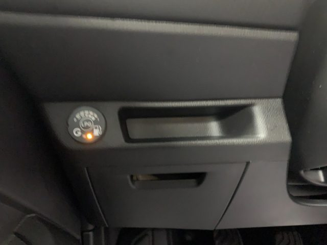 RENAULT Clio usata, con Fari LED