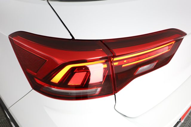 VOLKSWAGEN T-Roc usata 15