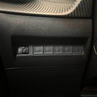 PEUGEOT 208 usata, con Bracciolo