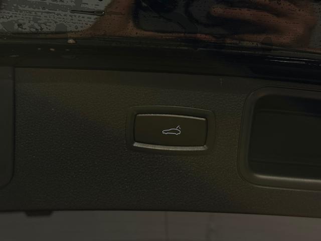 PORSCHE Macan usata, con Touch screen