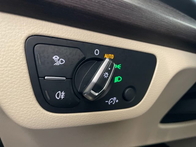 AUDI Q5 usata, con Autoradio digitale