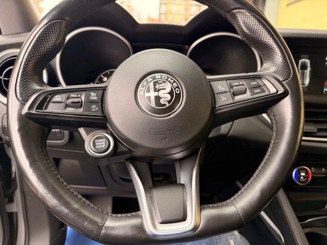 ALFA ROMEO Stelvio usata, con USB