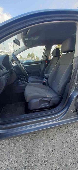 VOLKSWAGEN Golf usata, con Bracciolo