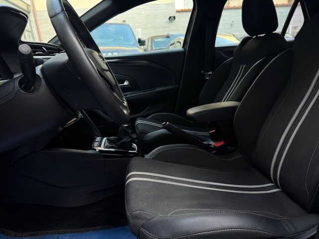 OPEL Corsa usata, con Cruise Control