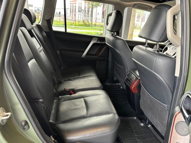 TOYOTA Land Cruiser usata, con Sedili sportivi